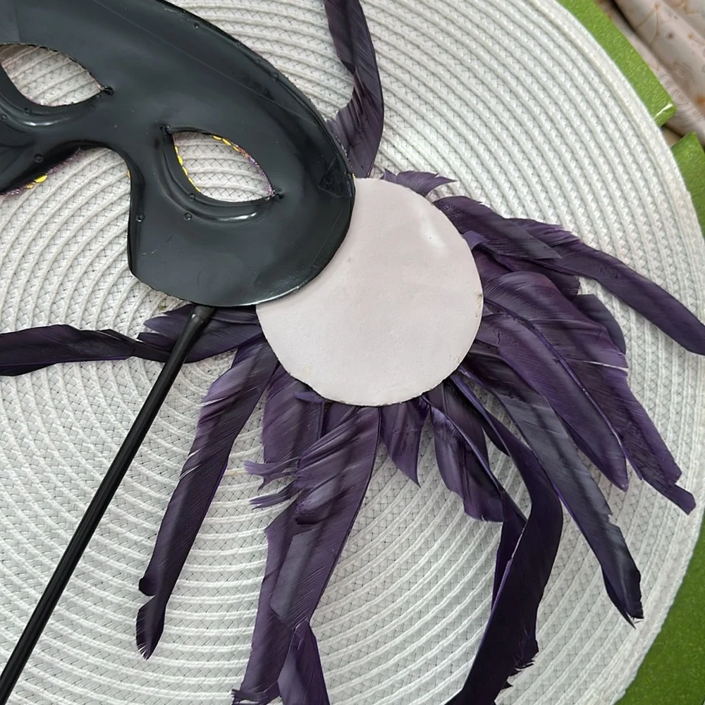 Feathered Sequined Masquerade Mask